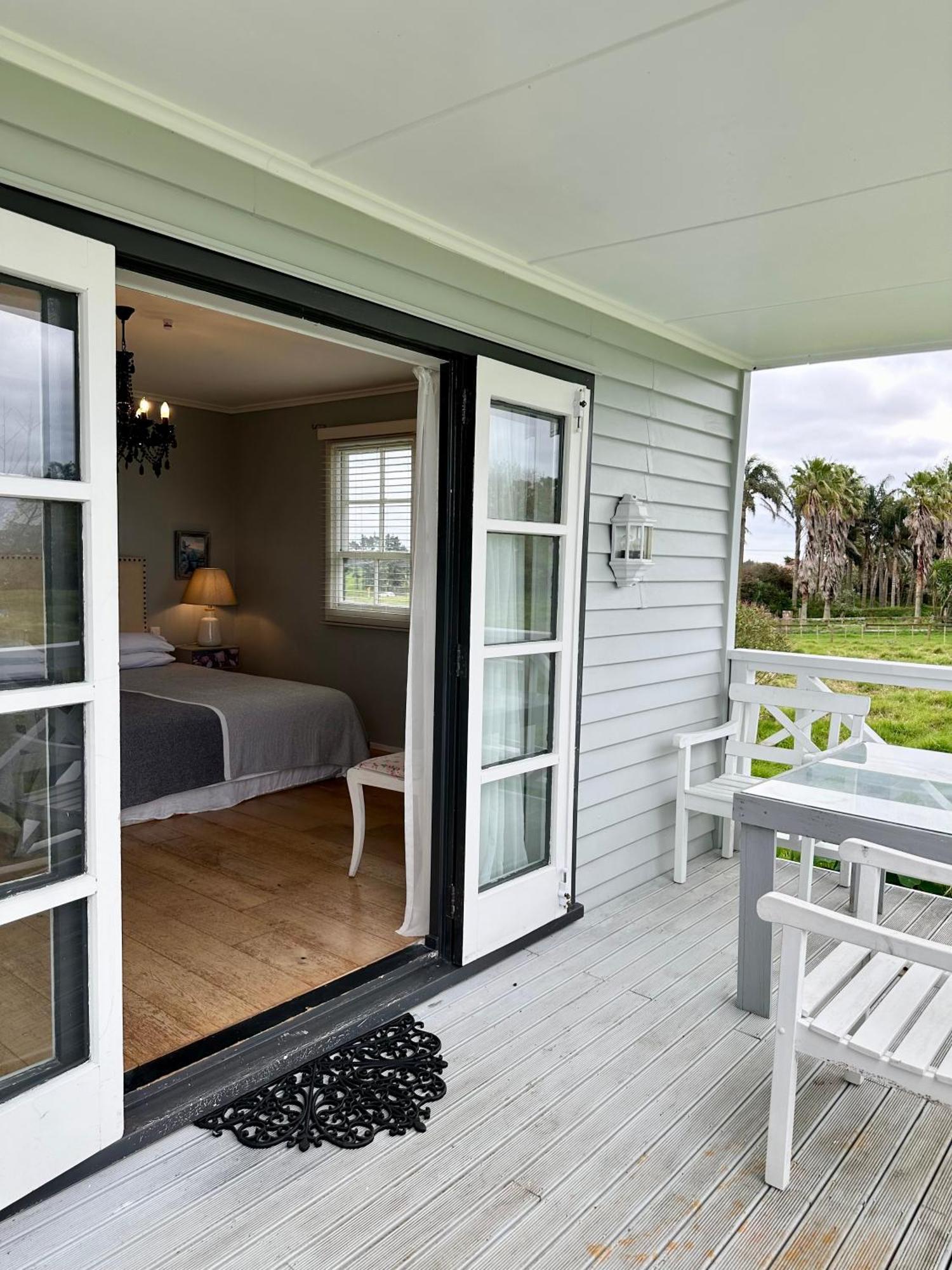 Bycroft Lodge Karaka Exteriér fotografie